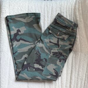 Flamingals Camo Jeans